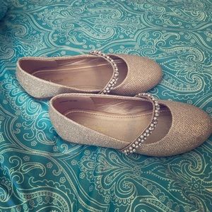 Girls Gold Glitter Dress Shoes